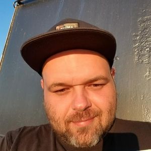 Meet your Posher, Stamen